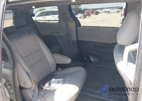 2016 Toyota Sienna Xle 8 Passenger из США, поврежденный, VIN 5TDYK3DC5GS752657